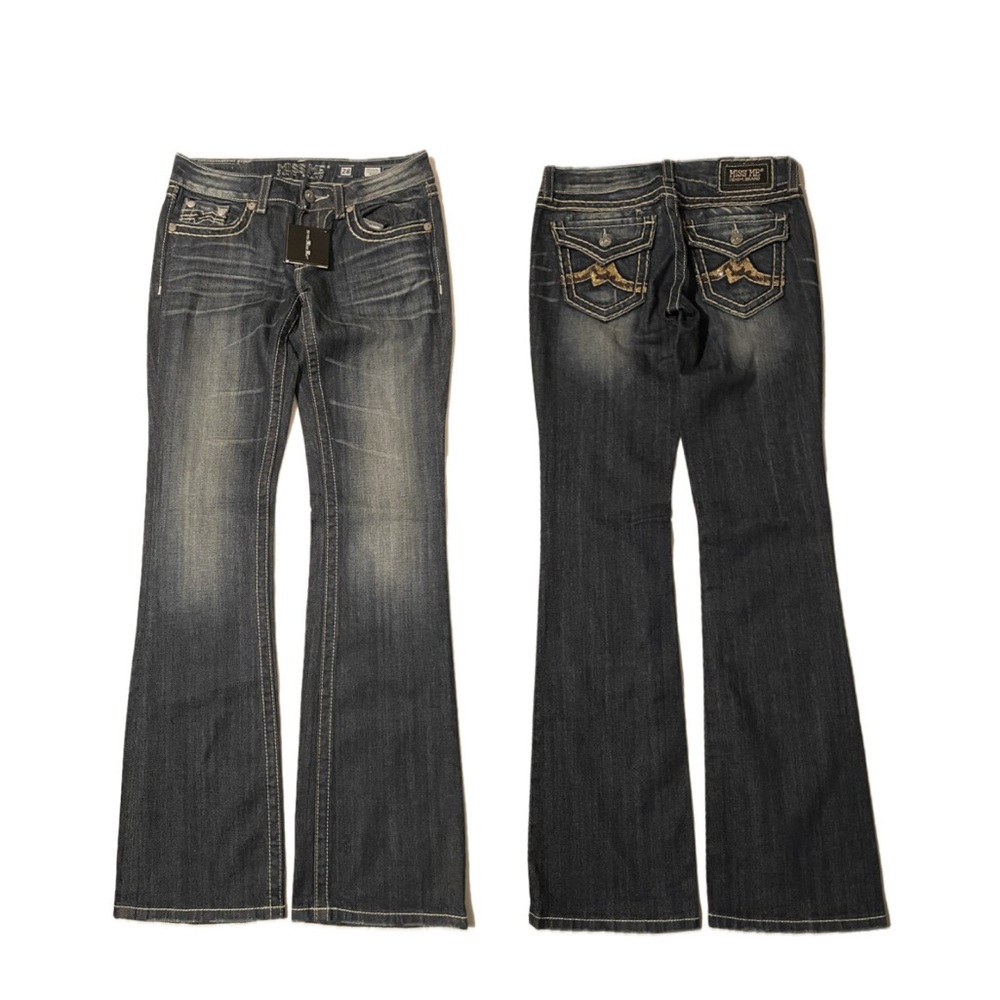 Miss Me Dark Wash Size 28 Boot Cut Jeans